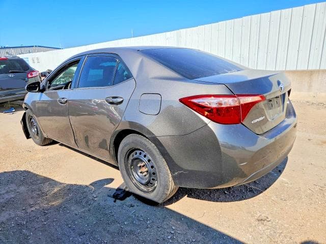 2018 TOYOTA COROLLA LE 2