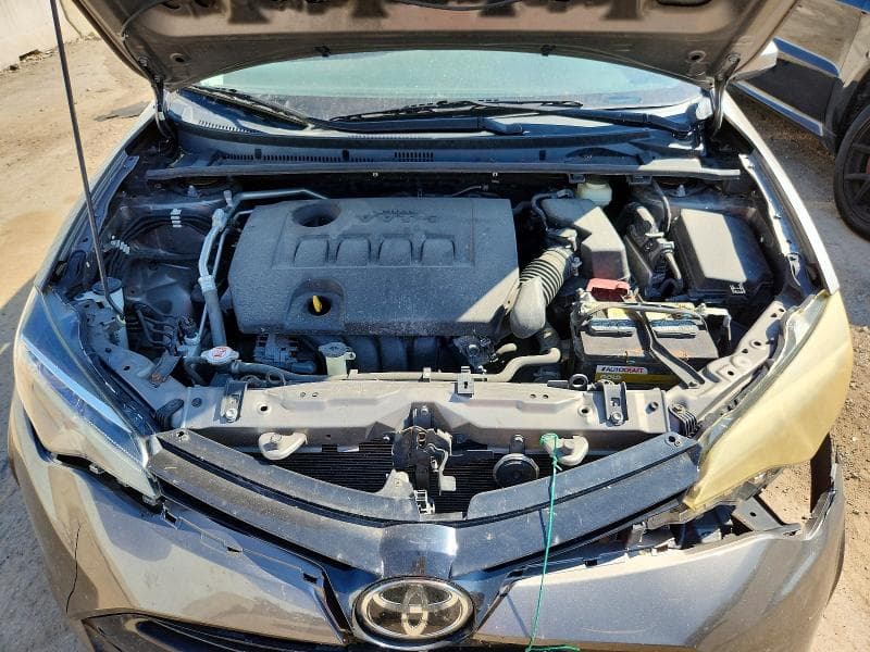 2018 TOYOTA COROLLA LE 11