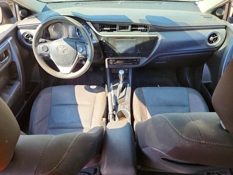 2018 TOYOTA COROLLA LE 8