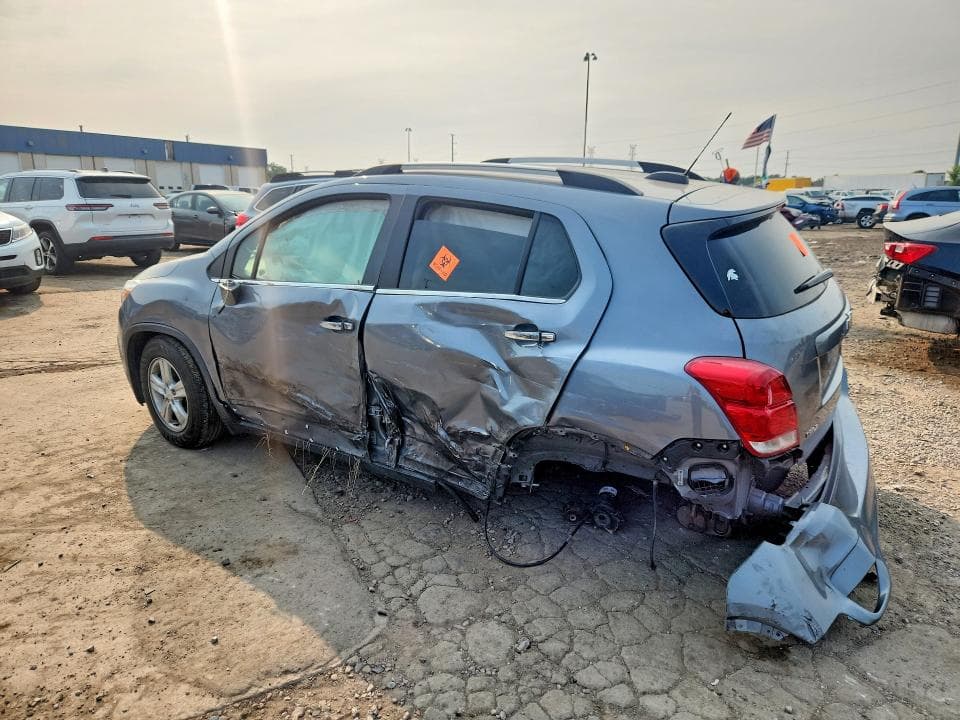 2019 CHEVROLET TRAX 1LT 2