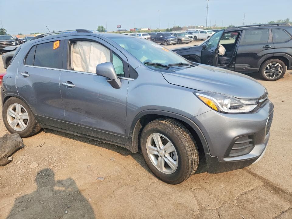 2019 CHEVROLET TRAX 1LT 4