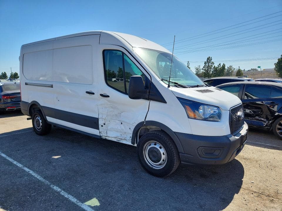 2026 FORD TRANSIT T-250 4