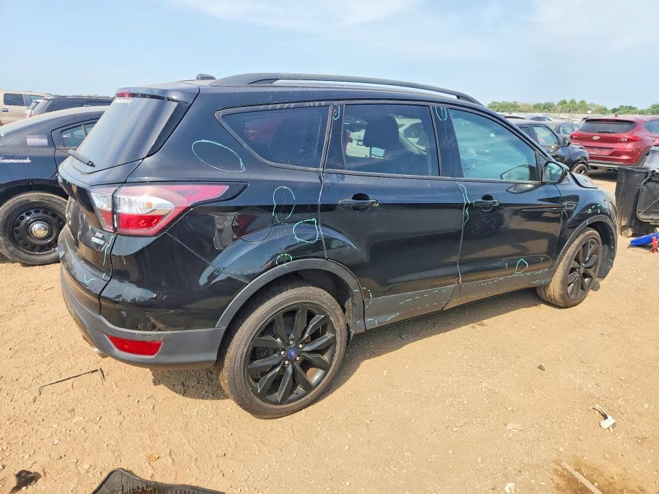 2017 FORD ESCAPE SE 3