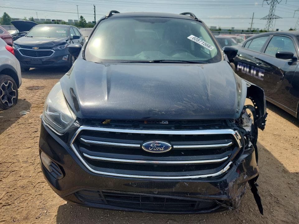 2017 FORD ESCAPE SE 5