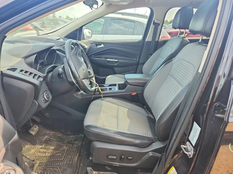 2017 FORD ESCAPE SE 7