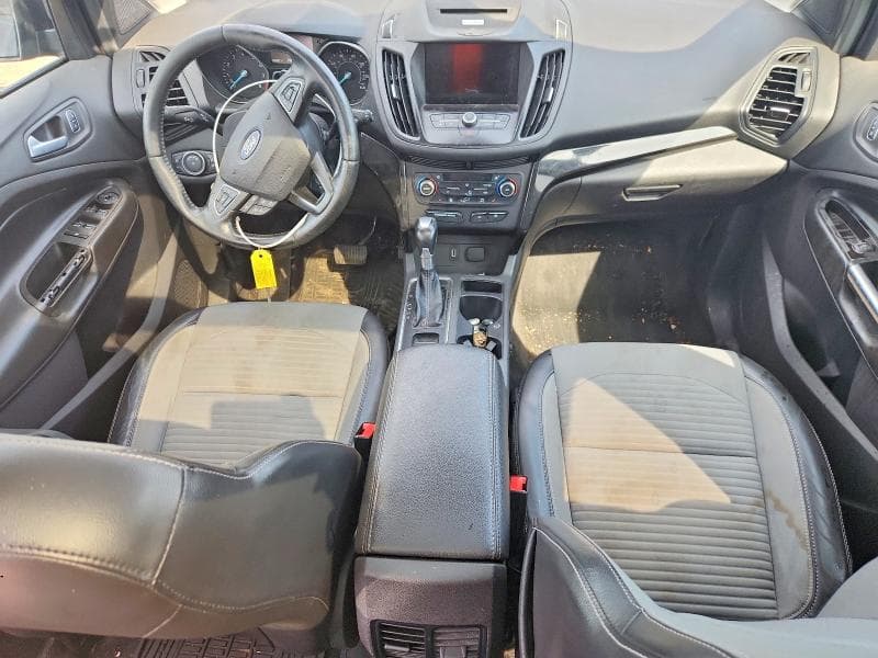 2017 FORD ESCAPE SE 8
