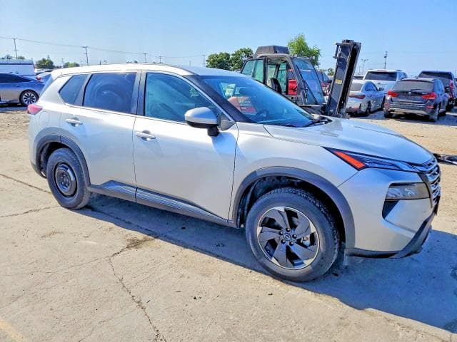 2025 NISSAN ROGUE 4