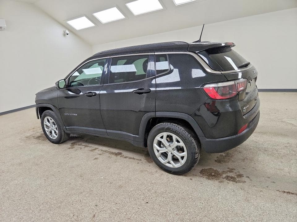 2024 JEEP COMPASS LATITUDE 2