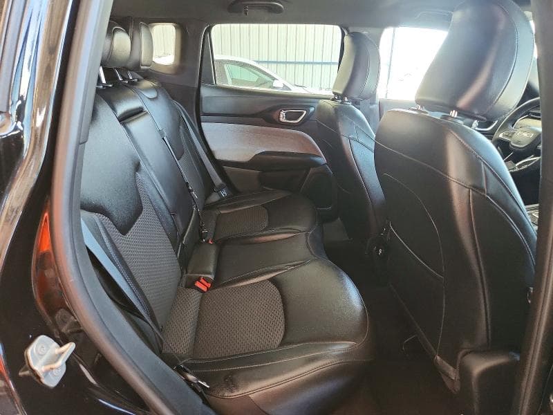2024 JEEP COMPASS LATITUDE 11