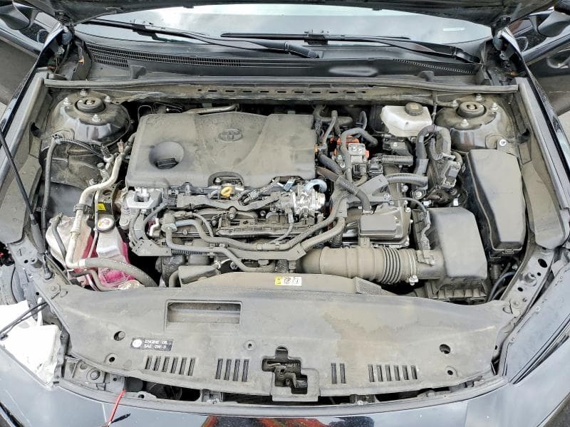 2025 TOYOTA CAMRY XLE 11