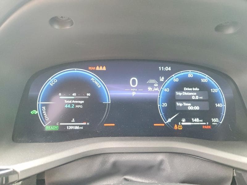 2025 TOYOTA CAMRY XLE 9