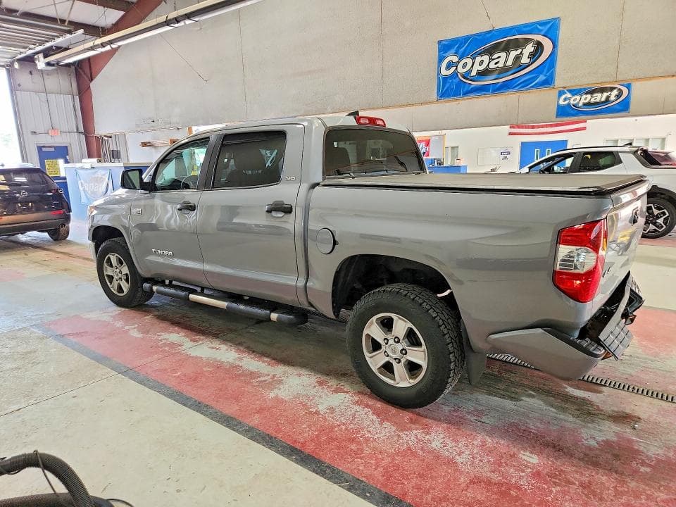 2020 TOYOTA TUNDRA SR5 2