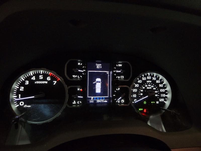 2020 TOYOTA TUNDRA SR5 9