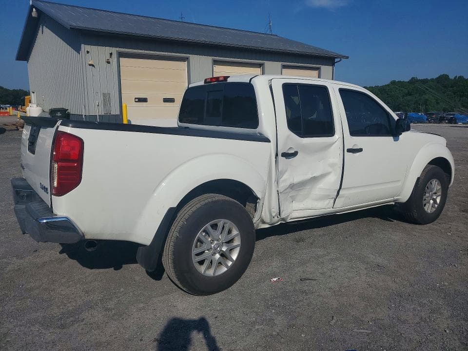 2018 NISSAN FRONTIER SV 3