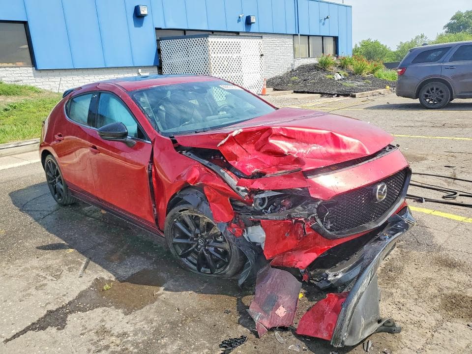 2023 MAZDA 3 PREMIUM PLUS 4