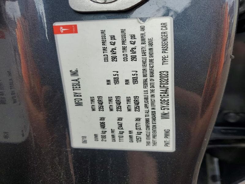 2018 TESLA MODEL 3 12