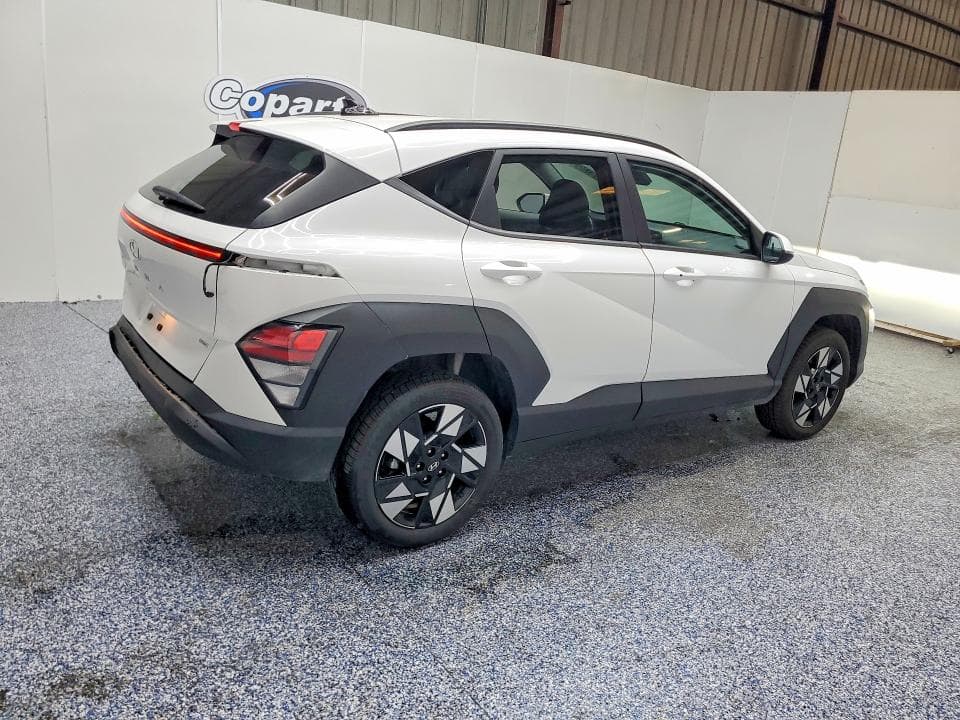 2024 HYUNDAI KONA SEL 3