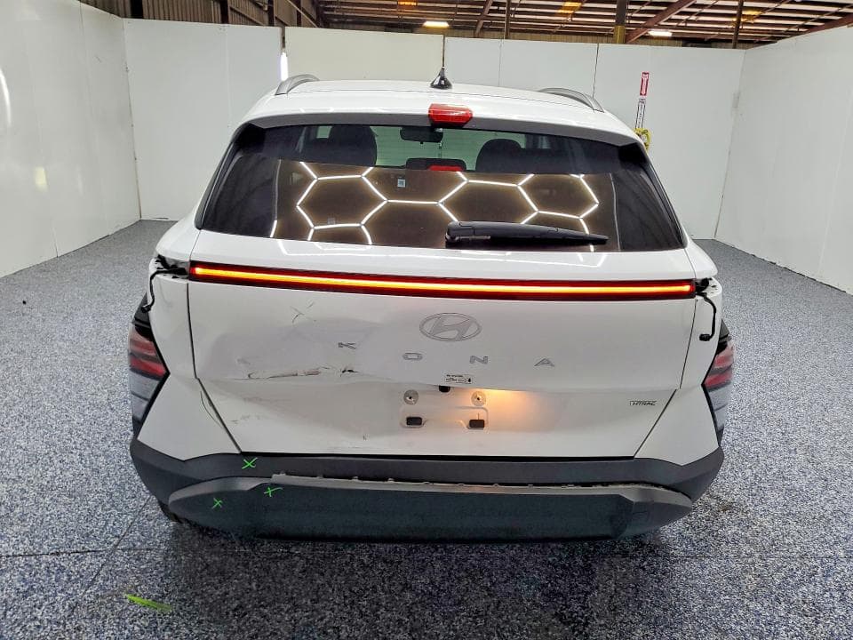 2024 HYUNDAI KONA SEL 6