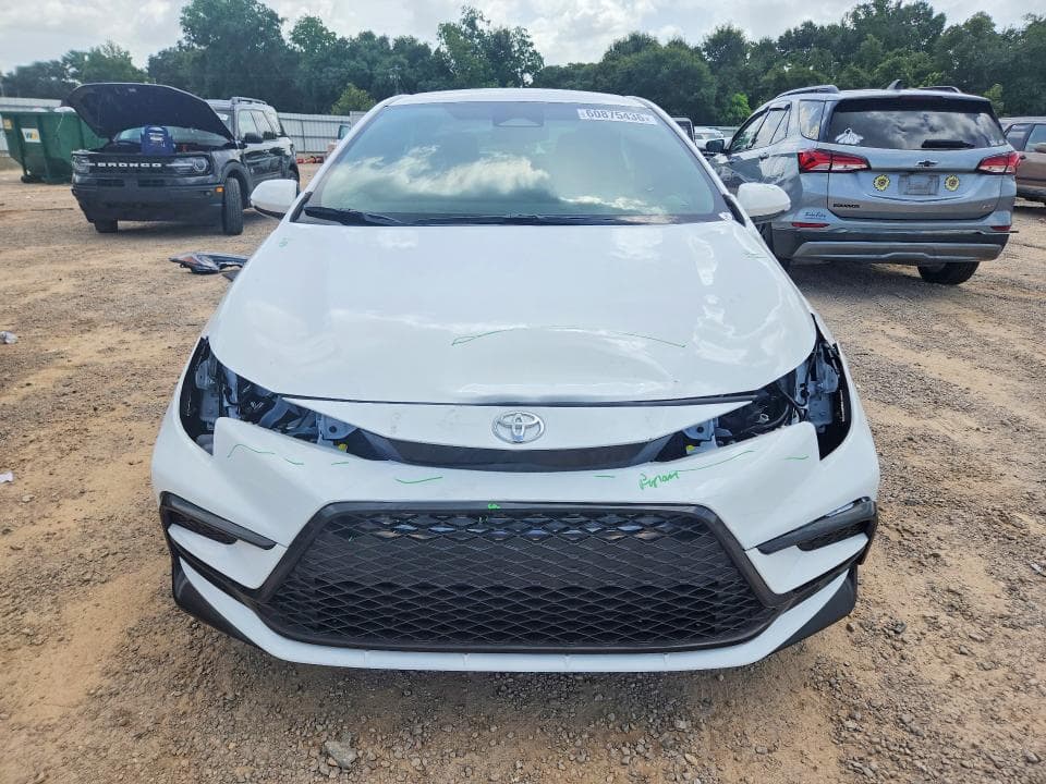 2026 TOYOTA COROLLA SE SE 5