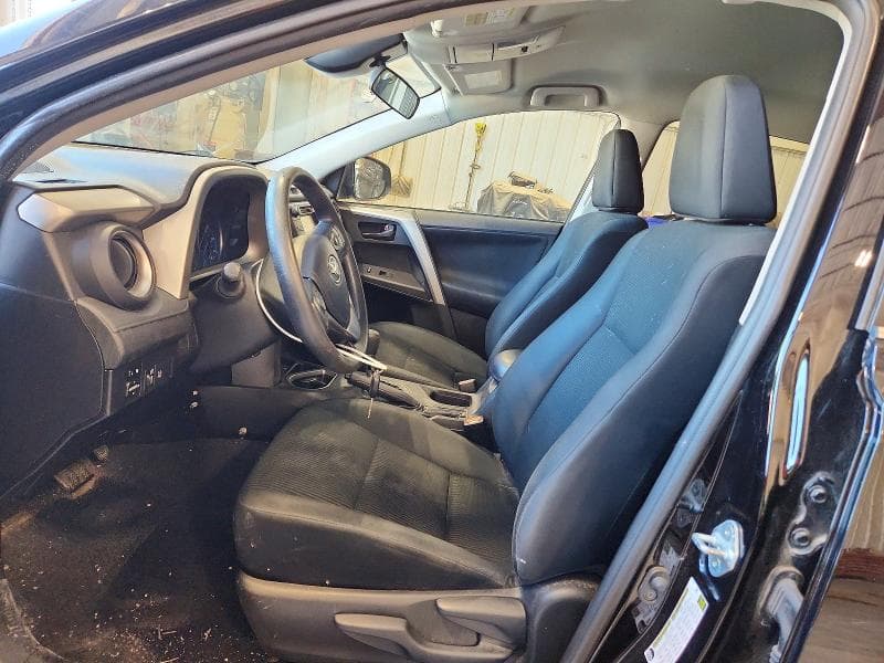 2017 TOYOTA RAV4 LE 7