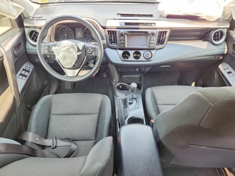 2018 TOYOTA RAV4 LE 8