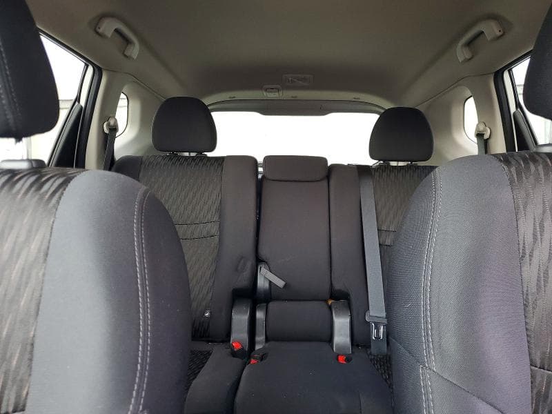 2019 NISSAN ROGUE S 10