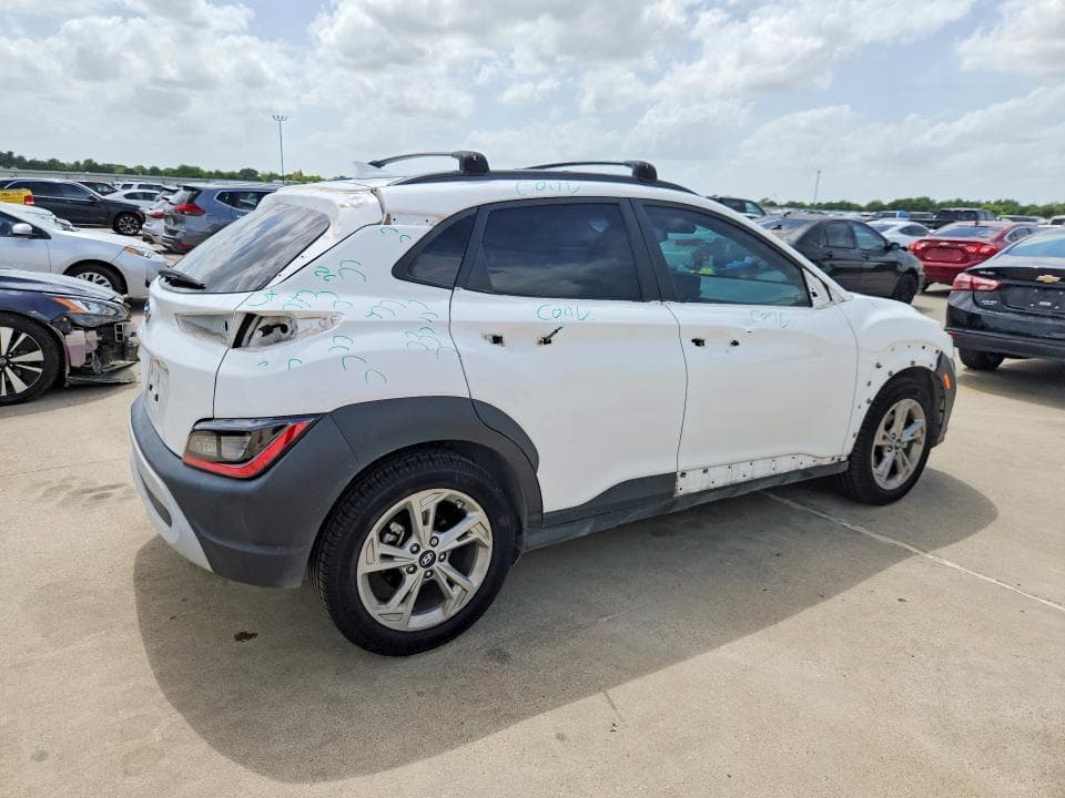 2022 HYUNDAI KONA SEL 3