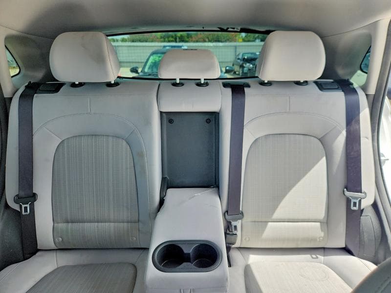 2022 HYUNDAI KONA SEL 10