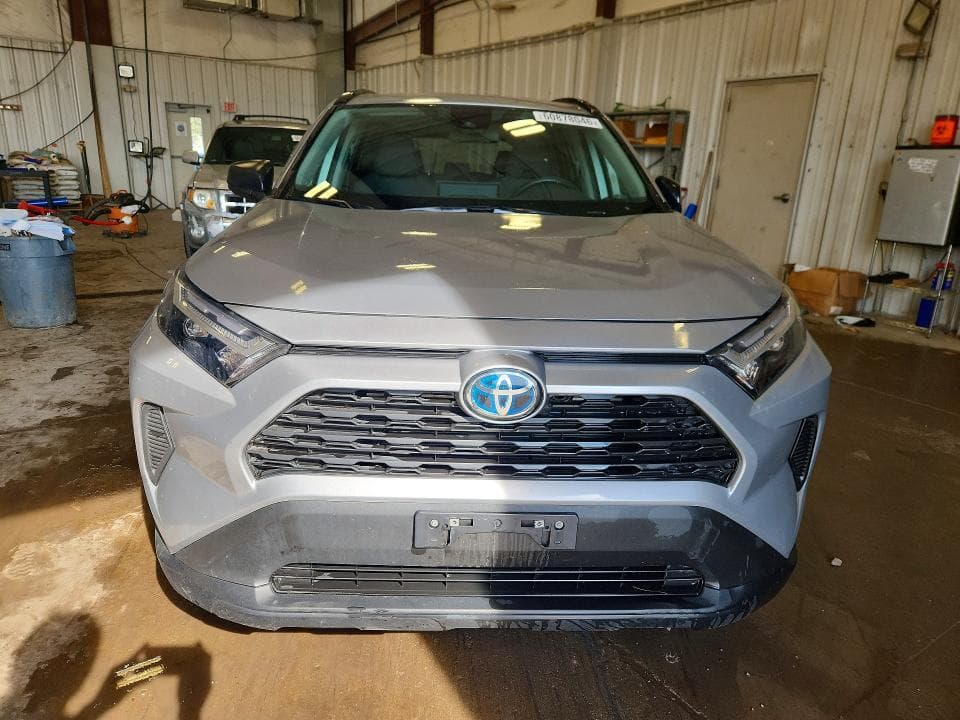 2024 TOYOTA RAV4 LE 5