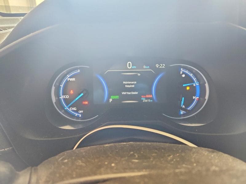 2024 TOYOTA RAV4 LE 9