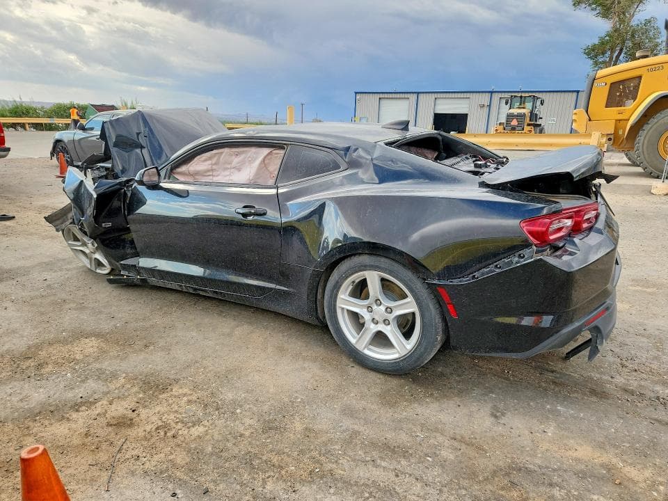 2023 CHEVROLET CAMARO LS 2