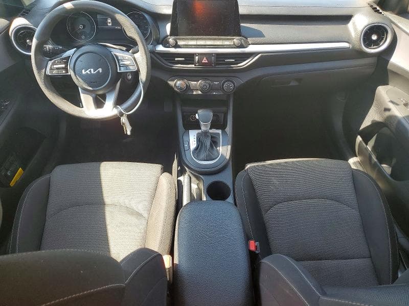 2024 KIA FORTE LXS LXS 8