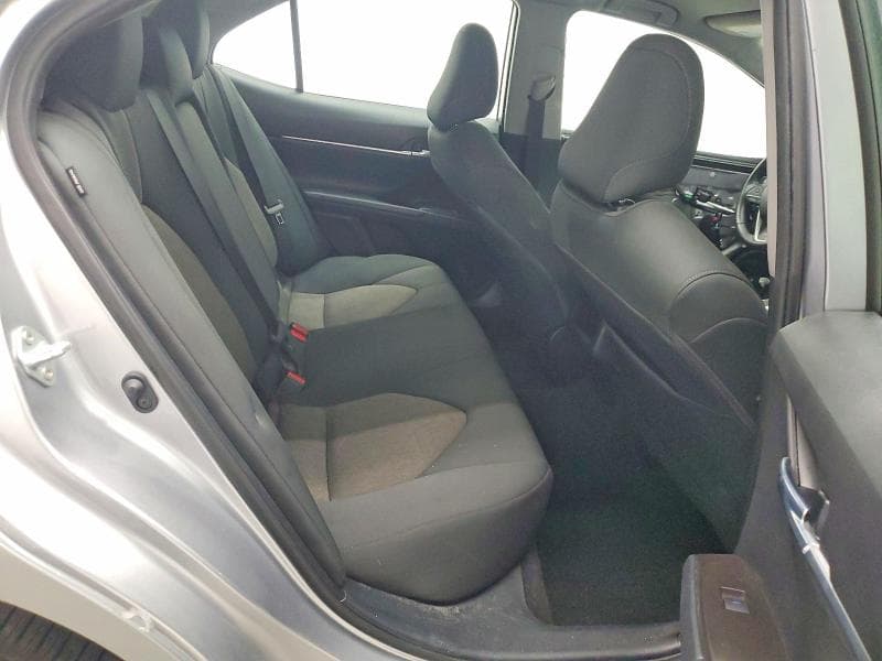 2022 TOYOTA CAMRY LE 10