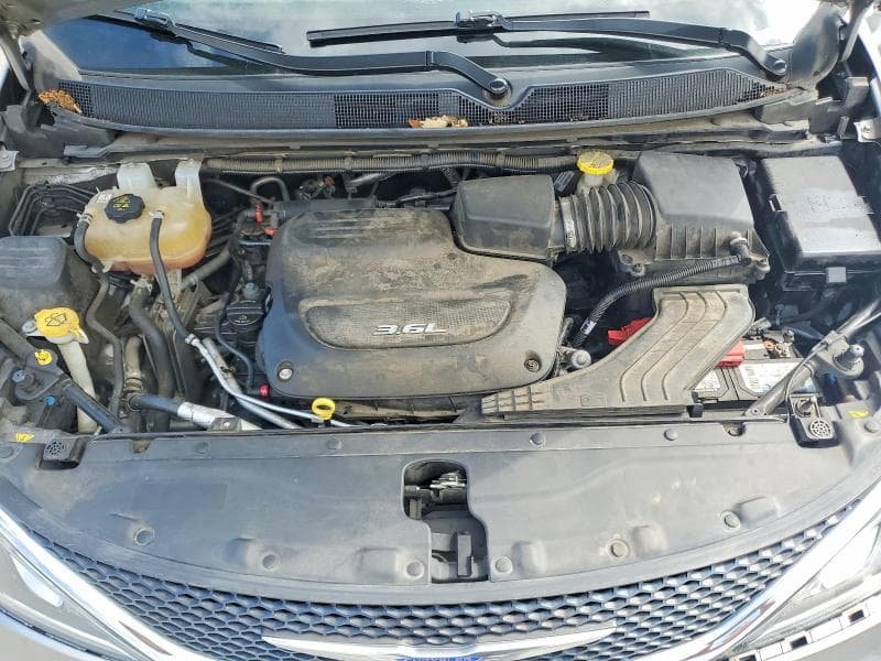 2018 CHRYSLER PACIFICA LIMITED LIMITED 12