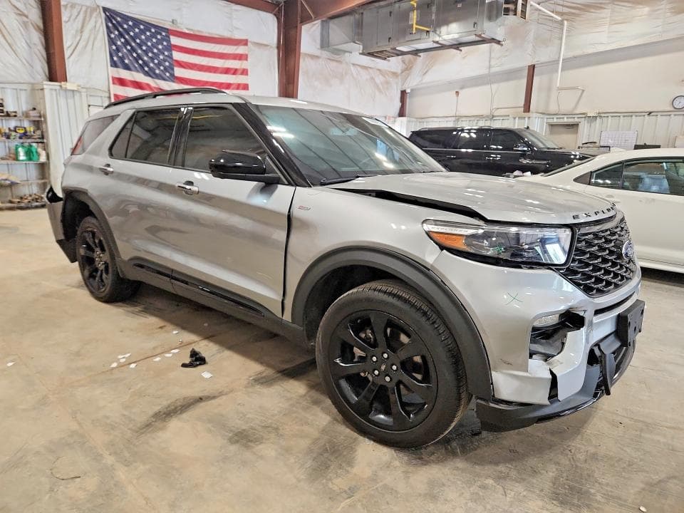 2022 FORD EXPLORER ST-LINE 4