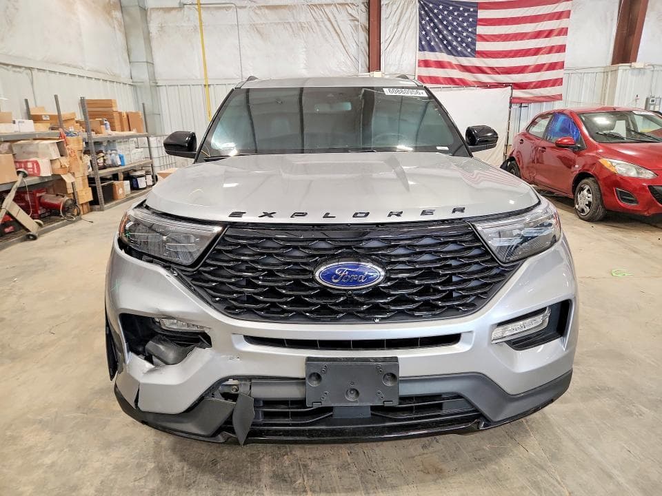 2022 FORD EXPLORER ST-LINE 5
