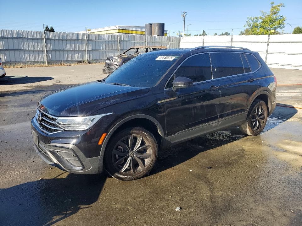 2022 VOLKSWAGEN TIGUAN SE - 1