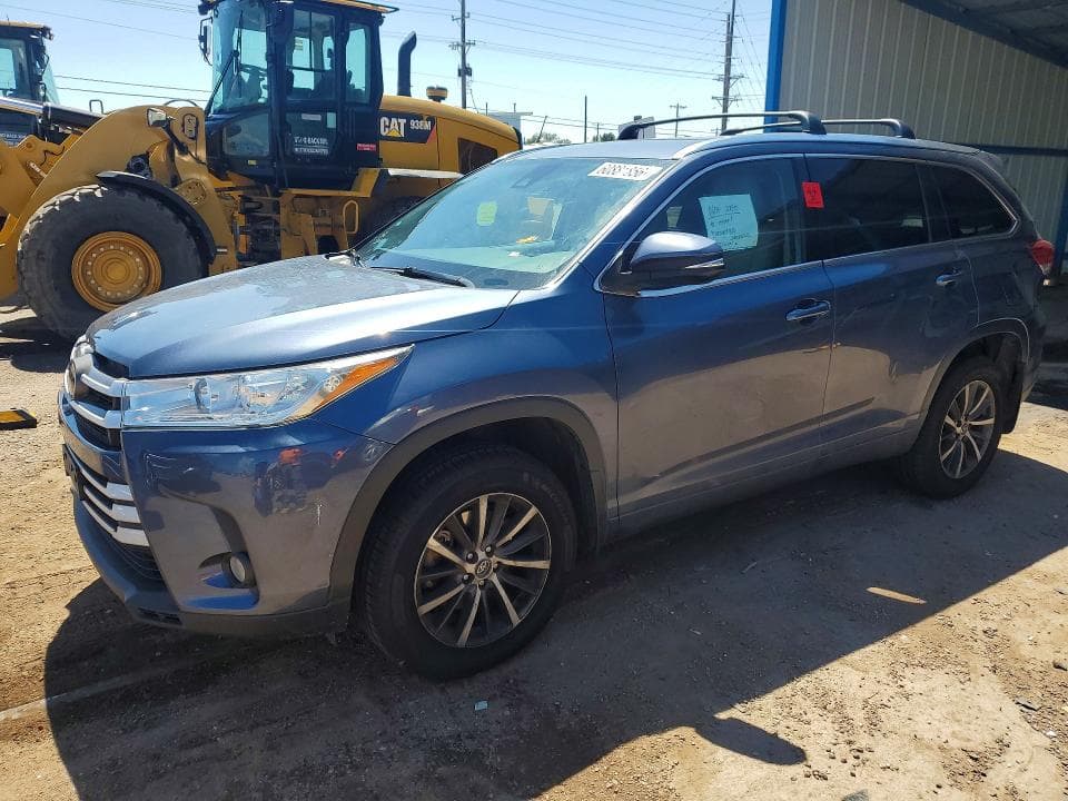 2018 TOYOTA HIGHLANDER XLE - 1
