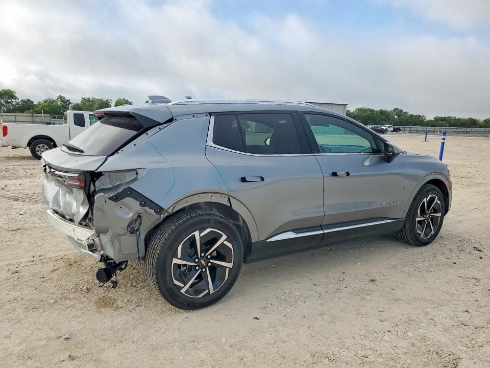 2025 CHEVROLET EQUINOX LT 3