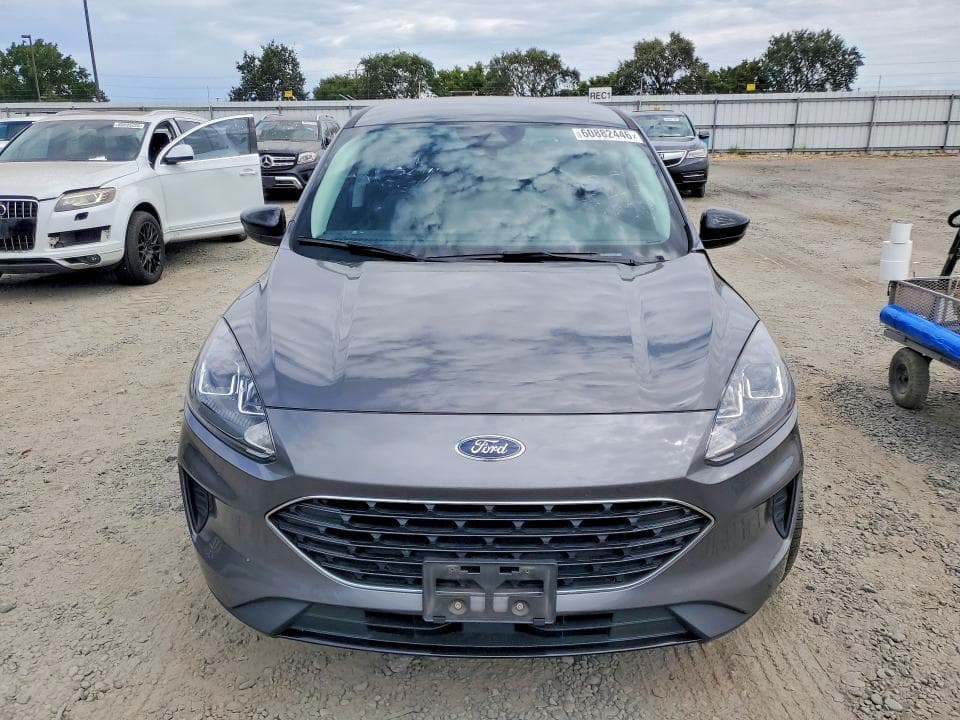 2022 FORD ESCAPE SE 5