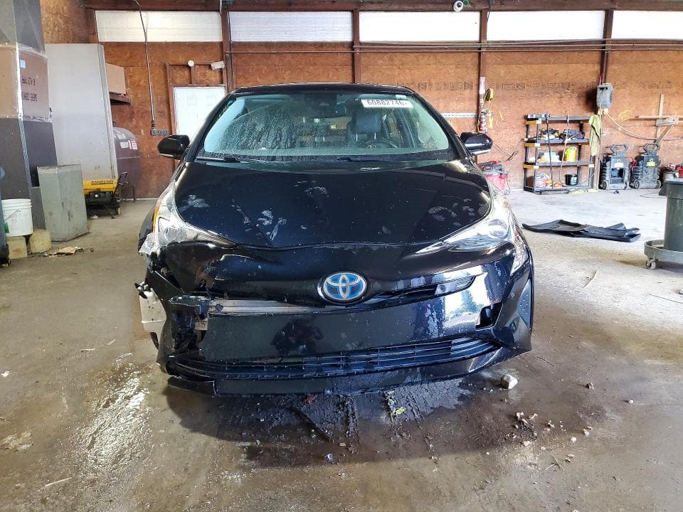 2018 TOYOTA PRIUS FOUR 5