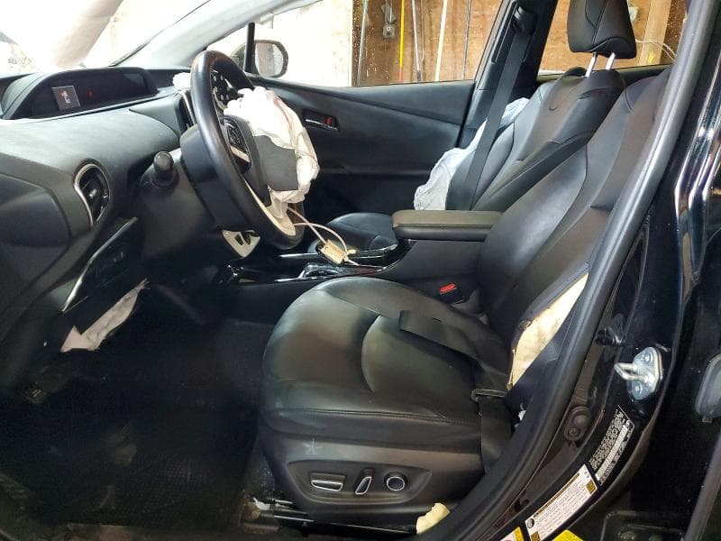 2018 TOYOTA PRIUS FOUR 7