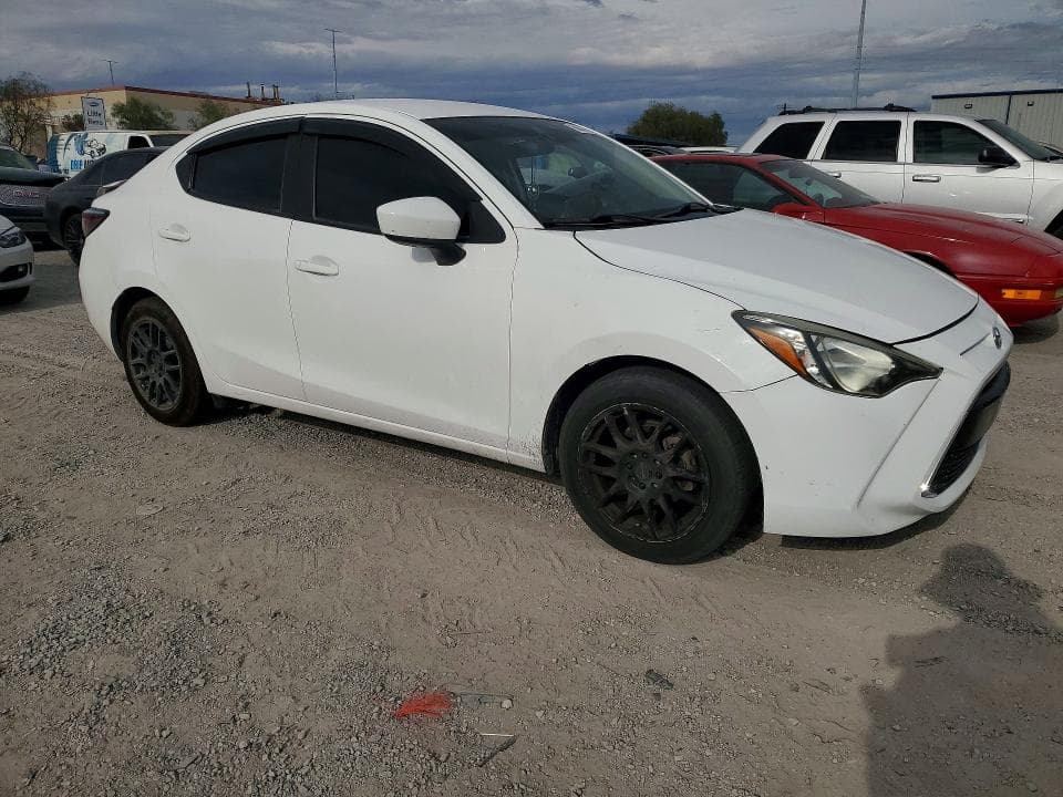 2018 TOYOTA YARIS IA BASE 4