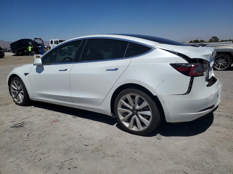 2020 TESLA MODEL 3 2