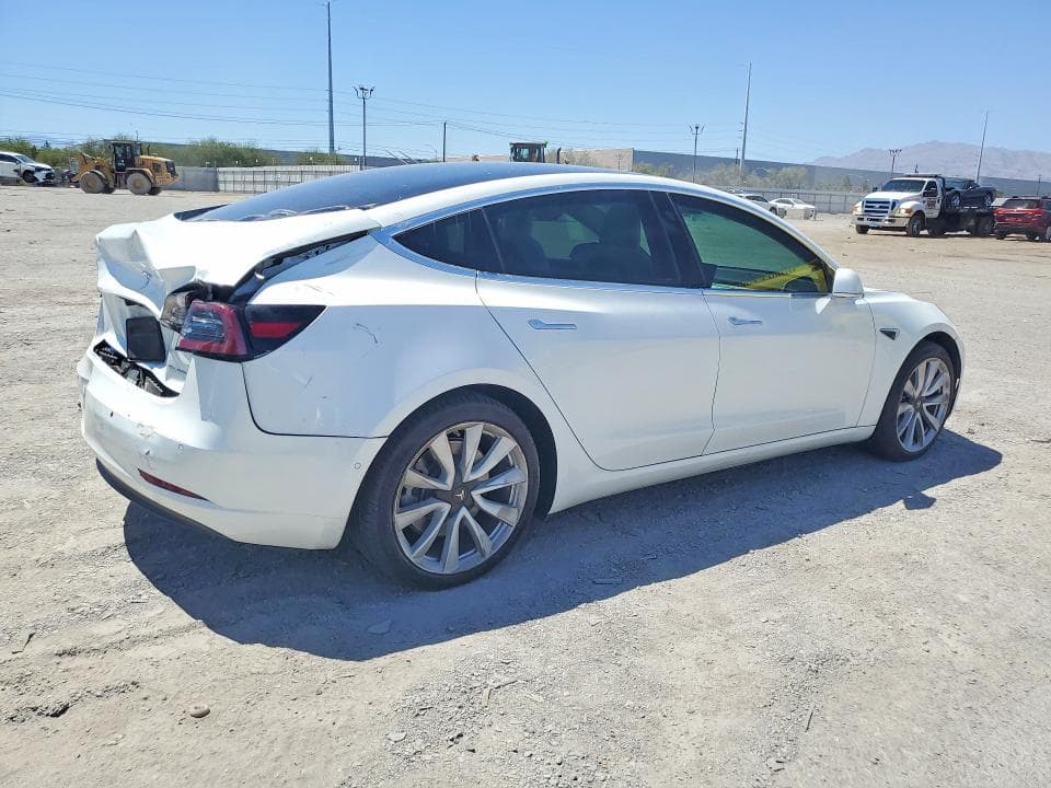 2020 TESLA MODEL 3 3