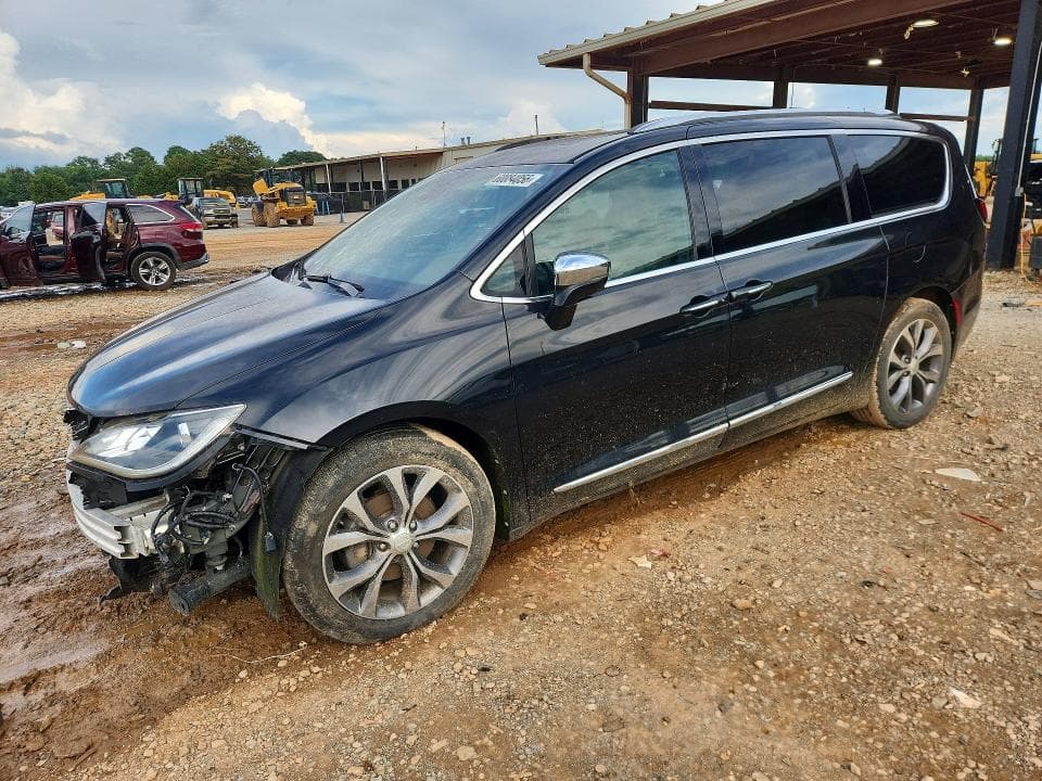 2017 CHRYSLER PACIFICA LIMITED LIMITED - 1