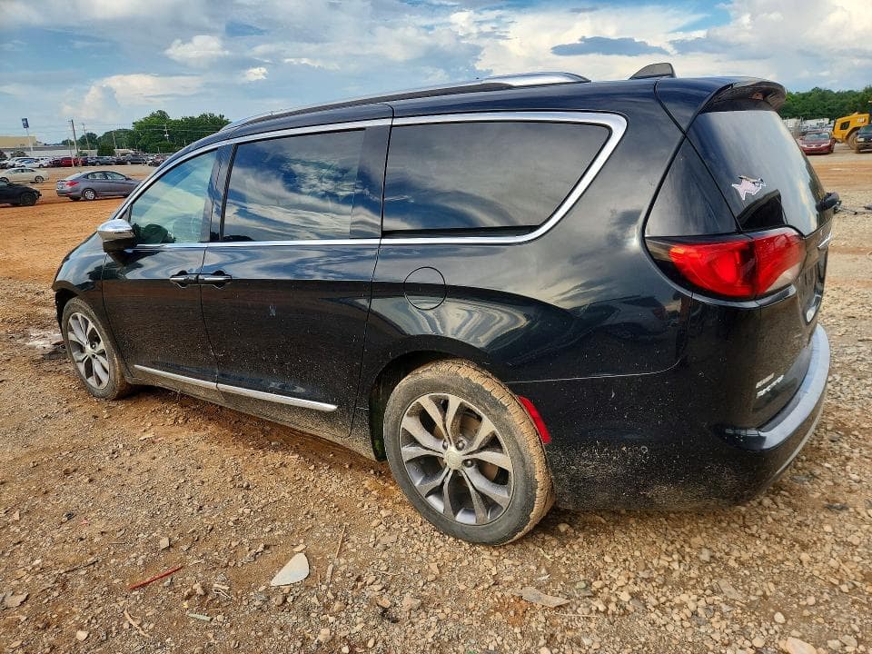 2017 CHRYSLER PACIFICA LIMITED LIMITED 2