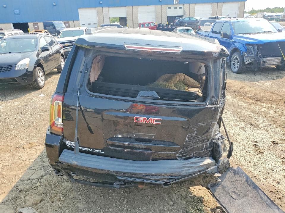 2017 GMC YUKON XL C1500 SLE 6