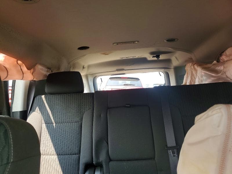2017 GMC YUKON XL C1500 SLE 10