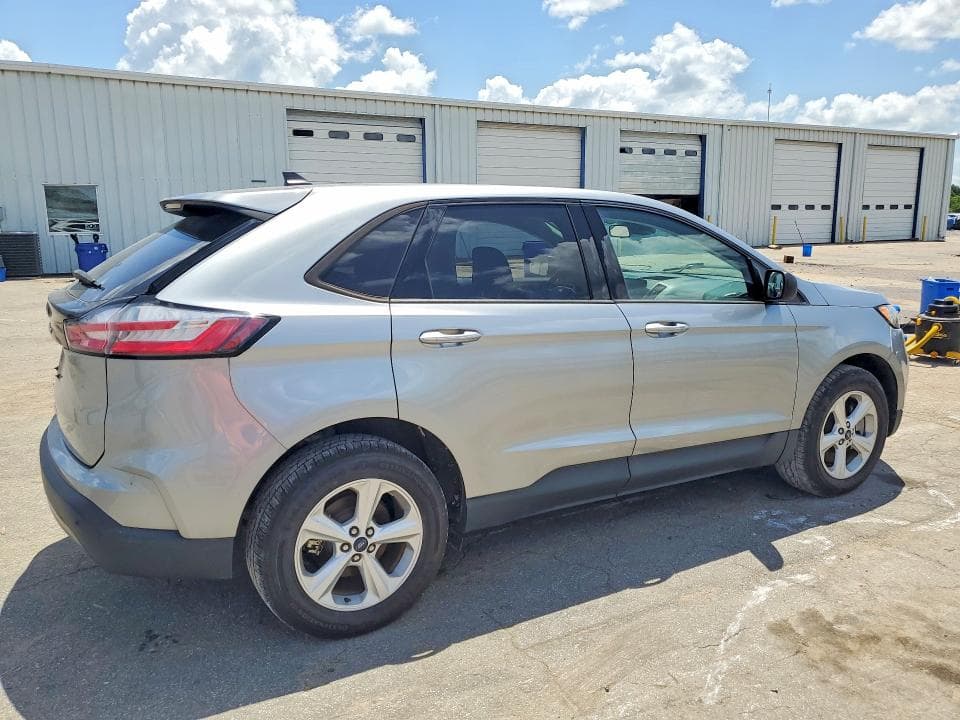 2021 FORD EDGE SE 3